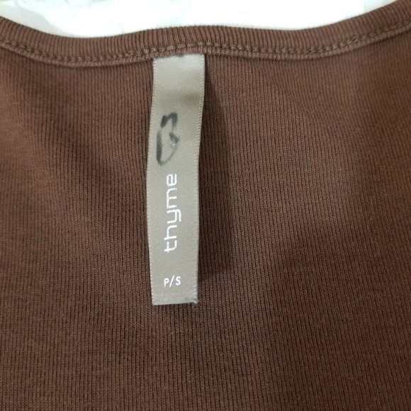 Thyme Maternity Brown Long Cotton Sleeve Top - Picture 3 of 8